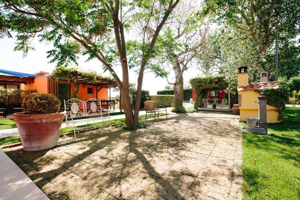 Country Resort Le Due Ruote Alberese Exterior foto